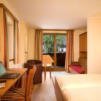 Hotel Sallerhof - Zimmer Hotel Sallerhof - Hotels Near Me - Grödig, 5 Hotel Sallerhof - Zimmer Hotel Sallerhof - Hotels Near Me - Grödig, 5