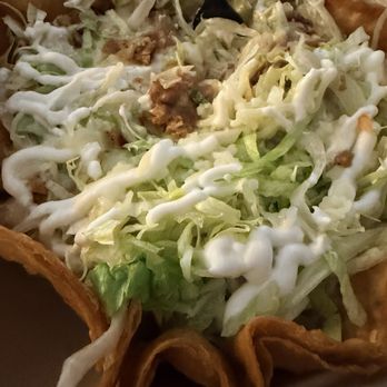 Pepe's Mexican Restaurant - Taco Salad with chicken, no tomatoes or pico de gallo, guacamole on the side. - Mexican Near Me - Santa Rosa, California