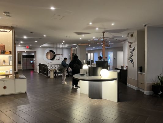 The Ven at Embassy Row, Washington, D.C., a Tribute Portfolio Hotel by null