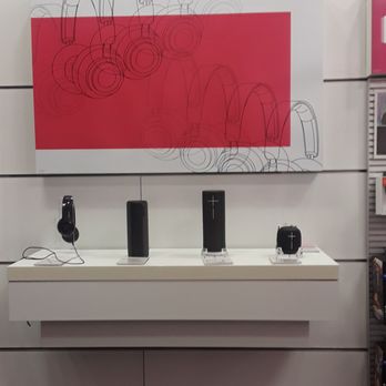 T-Mobile - Tmobile Green Acres Mall. - Mobile Phones Near Me - Valley Stream, New York
