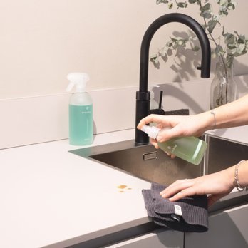 WHB Cleaning - Kitchen Cleaning: Making your kitchen sink sparkle. - Home Cleaning Near Me - Phoenix, Arizona WHB Cleaning - Kitchen Cleaning: Making your kitchen sink sparkle. - Home Cleaning Near Me - Phoenix, Arizona