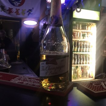 Muldowney's Pub - The champagne of beers - Dive Bars Near Me - Providence, Rhode Island