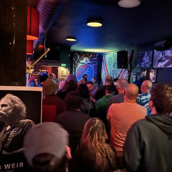 The Barrel Tavern - Dive Bars Near Me - Sherman Oaks, California