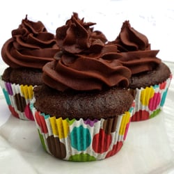 Mo'Pweeze Bakery - Just one of our Delectable cupcakes