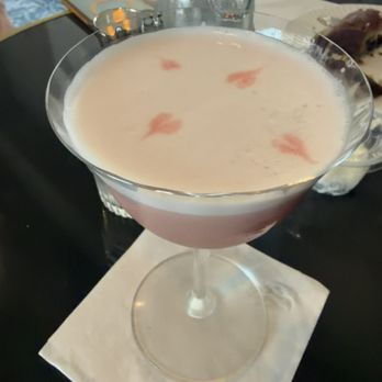 Goldfinch - I can't remember but it had egg whites and it was delicious. - Cocktail Bars Near Me - Wichita, Kansas
