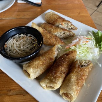 Green Lemongrass - Spring rolls - Vietnamese Near Me - Vancouver, British Columbia