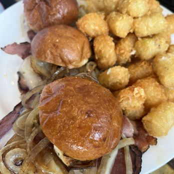 Good Eats - Pastrami sliders with tater tots - Diners Near Me - Maspeth, New York Good Eats - Pastrami sliders with tater tots - Diners Near Me - Maspeth, New York