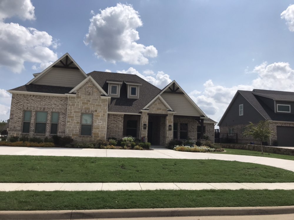 Slide of JG Roofing & Construction