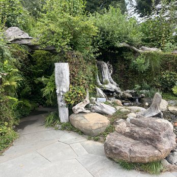 Hadley Gardens - Botanical Gardens Near Me - Ferndale, California