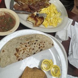 Bacon and Egg Tacos