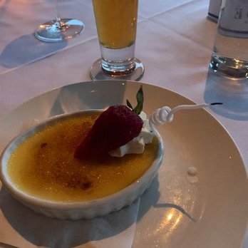 Palisade - Crème Brule - Seafood Near Me - Seattle, Washington