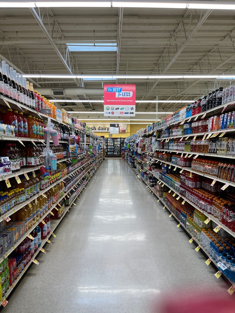 Clean, open aisles Yelp