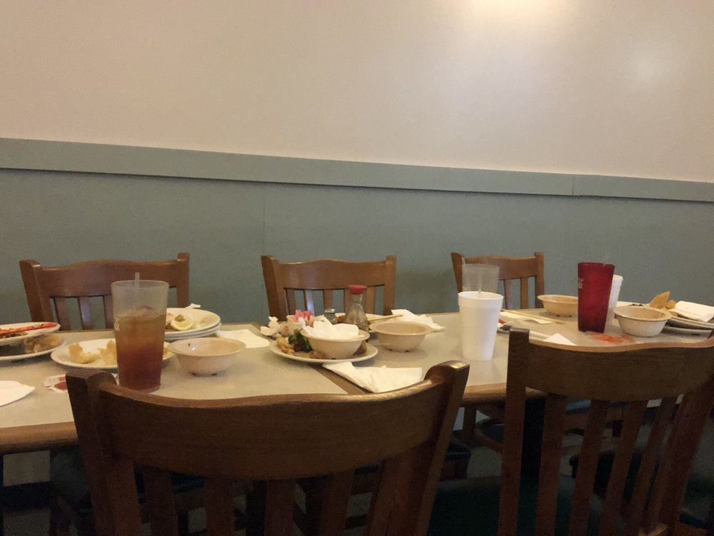 New China Restaurant Logo