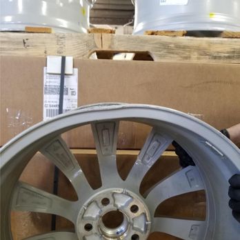 Wheel Revivers - Factory 20 inch Model 3 Performance Rim - Wheel & Rim Repair Near Me Wheel Revivers - Factory 20 inch Model 3 Performance Rim - Wheel & Rim Repair Near Me