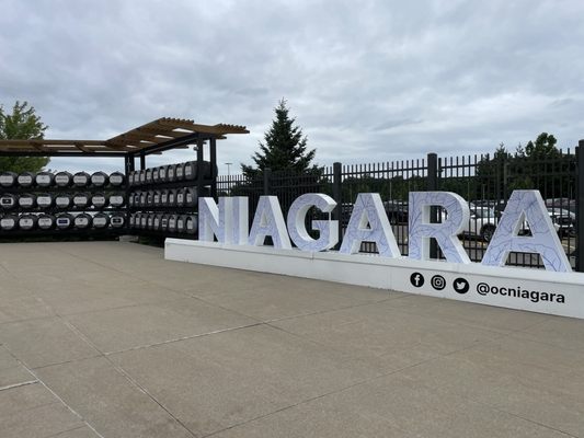 Outlet Collection at Niagara by null