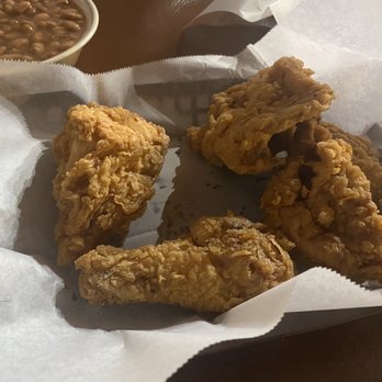 Hillbilly Hideaway Restaurant - Fried chicken - Southern Near Me - Walnut Cove, North Carolina