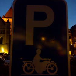 L'Orchidée - Grand-Place à Tournai, Belgique 4