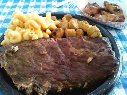 Pig-N-Chik BBQ by null