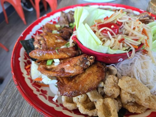 Sweet Basil | Thai Street Eats by null