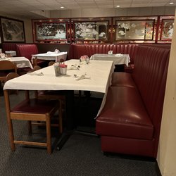 Ping On Restaurant - Great for large group dining