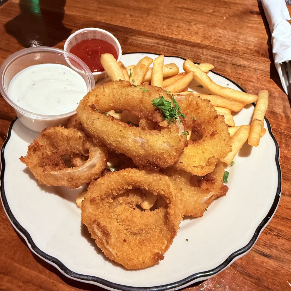 Mel's Kitchen - Great onion rings! - American Near Me - San Francisco, California Mel's Kitchen - Great onion rings! - American Near Me - San Francisco, California