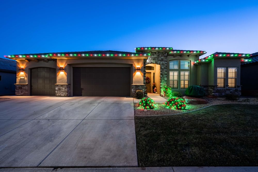 HAPPY HOLIDAY LIGHTING COMPANY PHOENIXMESASCOTTSDALE Updated