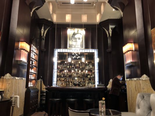 Photo of The Fumoir Bar - London, XGL, GB.