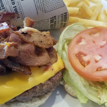 Anthony's Pancake  House - Bacon burger - Waffles Near Me - Montauk, New York