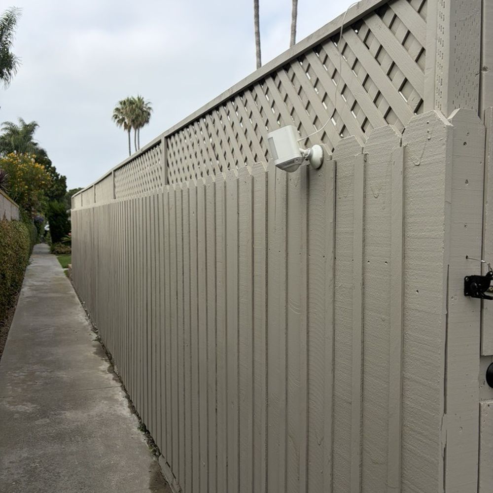 Handyman Daddy - Fence with added lattice. - Painters Near Me Handyman Daddy - Fence with added lattice. - Painters Near Me