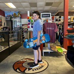 Daville Skate Shop - Celebration