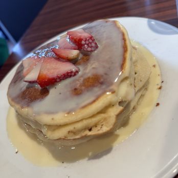 Mix Huevos - Tres leches pancakes - Breakfast & Brunch Near Me - San Jose, California