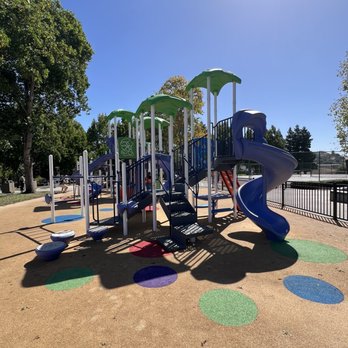 Foxboro Park - Playground - Parks Near Me - Hercules, California Foxboro Park - Playground - Parks Near Me - Hercules, California