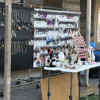 Old West Manor Flea Market - Jewelry vendor - Flea Markets Near Me - Manor, Texas Old West Manor Flea Market - Jewelry vendor - Flea Markets Near Me - Manor, Texas