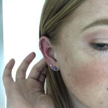 Prix Body Piercing - I got my helix pierced here. Really great service! - Piercing Near Me - Pasadena, California