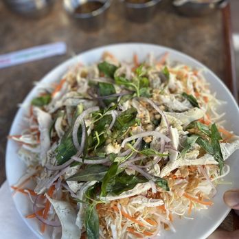 Quan Vy Da - 38. Goi Ga chicken salad - Vietnamese Near Me - Westminster, California Quan Vy Da - 38. Goi Ga chicken salad - Vietnamese Near Me - Westminster, California