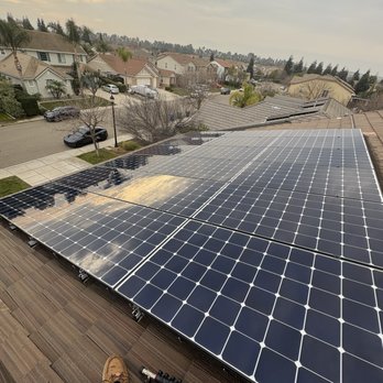 Premium Solar Cleaning - Solar Panel Cleaning Near Me Premium Solar Cleaning - Solar Panel Cleaning Near Me