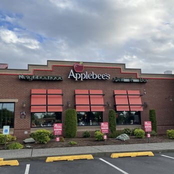Applebee's Grill + Bar - American Near Me - Burlington, Washington