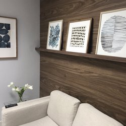 Dr. Alejandro Gálvez - Waiting area