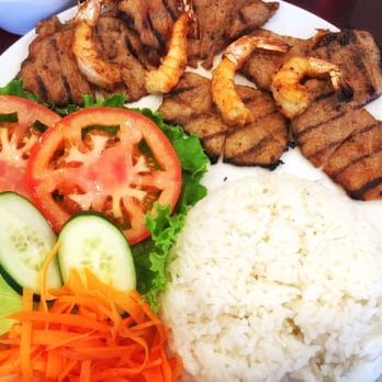 Pho Phi - Pork chop and Shrimp all day, everyday! - Vietnamese Near Me - Austin, Texas