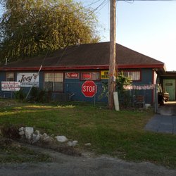 Joeys Antiques - Rear entrance