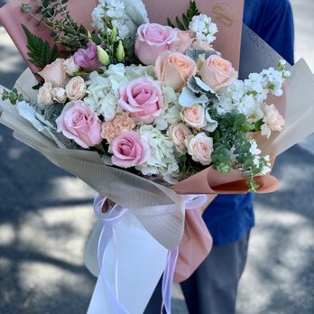 Dannhiflowers - Pretty Birthday Flowers - Florists Near Me - San Gabriel, California Dannhiflowers - Pretty Birthday Flowers - Florists Near Me - San Gabriel, California