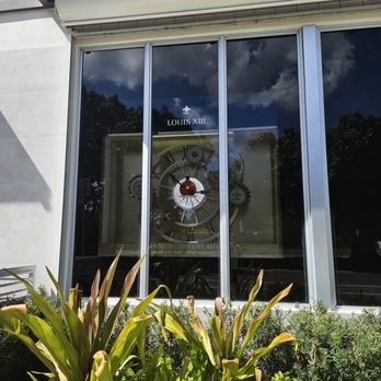 Vintage Liquor Brickell - clock in window - Beer, Wine & Spirits Near Me - Miami, Florida Vintage Liquor Brickell - clock in window - Beer, Wine & Spirits Near Me - Miami, Florida