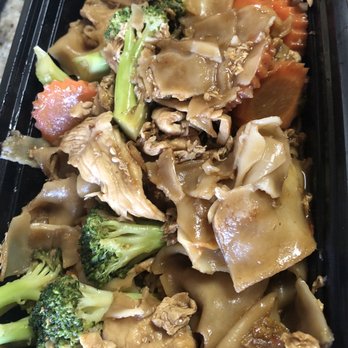 My Thai - Pad See-Ew - Thai Near Me - Pleasant Hill, California My Thai - Pad See-Ew - Thai Near Me - Pleasant Hill, California