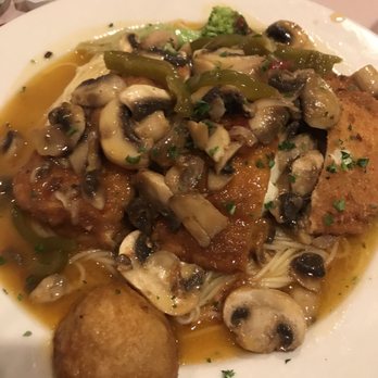 Demaino's Restaurant - The chicken Bella bocca - Italian Near Me - Revere, Massachusetts