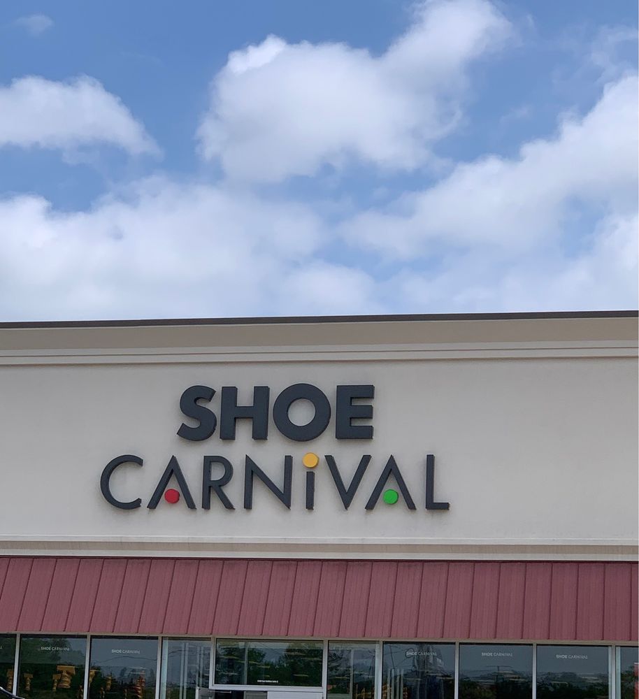 SHOE CARNIVAL Updated June 2024 2500 E Beltline Ave SE, Grand