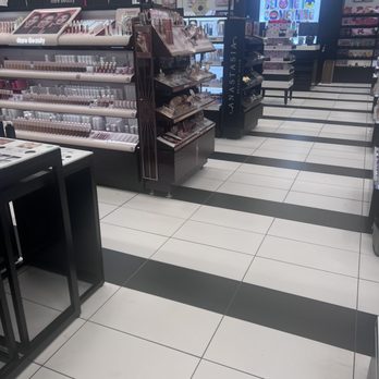 Sephora - Layout of Sephora - Cosmetics & Beauty Supply Near Me - Houston, Texas Sephora - Layout of Sephora - Cosmetics & Beauty Supply Near Me - Houston, Texas