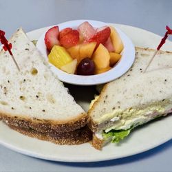 Debbie's Restaurant & Pie Shoppe - Egg Salad Sandwich
