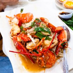 Lobster noodles