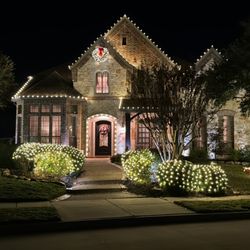 Elfs Christmas Lights - Christmas Light Installation by Elf's Christmas Lights