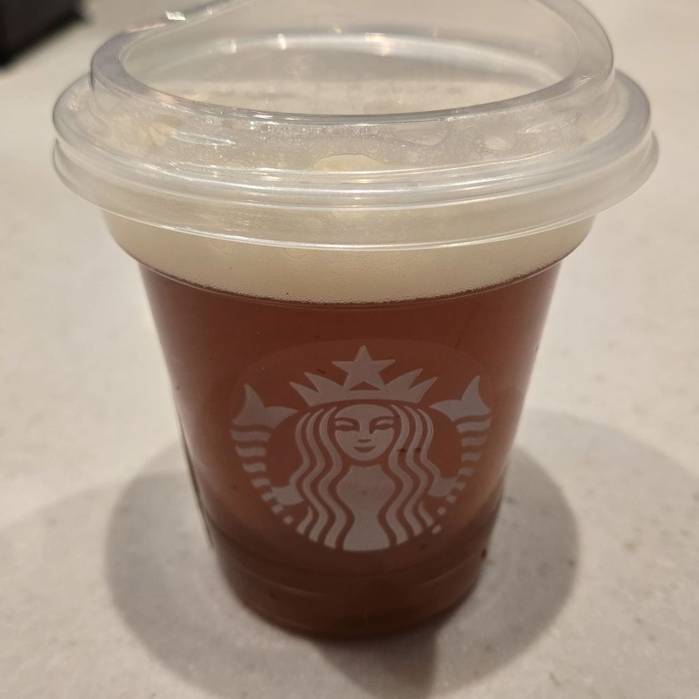 Starbucks - Peach Mango Tea - Coffee & Tea Near Me - Cranbury, New Jersey Starbucks - Peach Mango Tea - Coffee & Tea Near Me - Cranbury, New Jersey